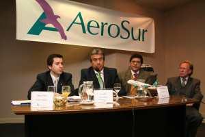 Aerosur explicó sus proyectos a la prensa