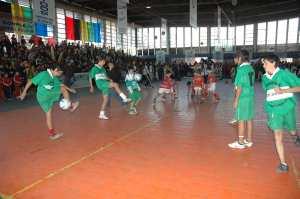 Los chicos y el deporte en el Complejo Belgrano