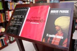 Fukuyama, Ohram Pamuk y Stanley Bing, marcan las preferencias