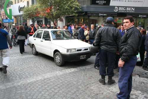 el tránsito se interrumpió por casi una hora