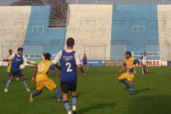 Los titulares se esforzaron para ganar