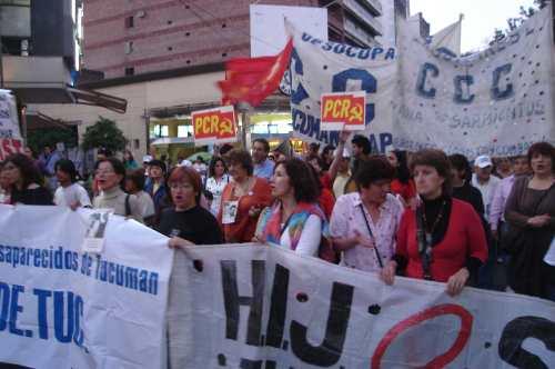 Carteles de agrupaciones participantes