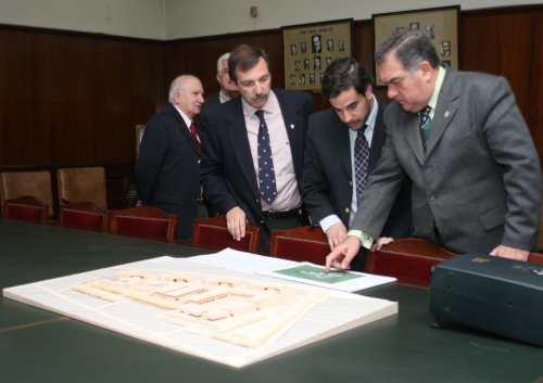 Cerisola mostró las maquetas del nuevo Complejo universitari