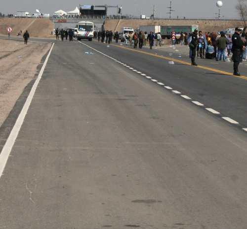 Se proponen invertir más en caminería