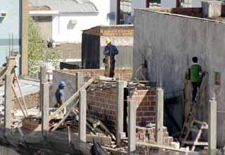 La ilegalidad reina en la construcción