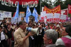 Ni el calor deteniene la movilización    