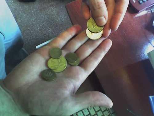 Faltante de monedas y cospeles.