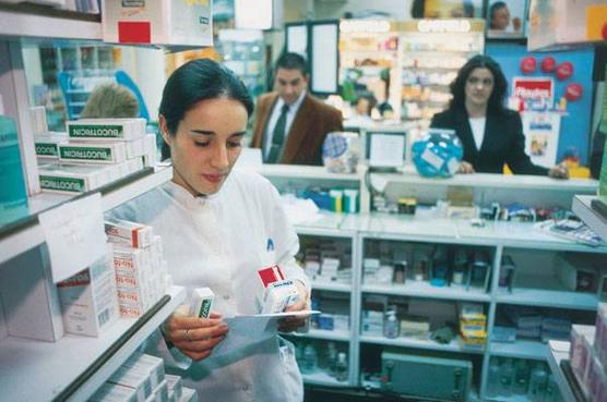 Las farmacias como único lugar de expendio       