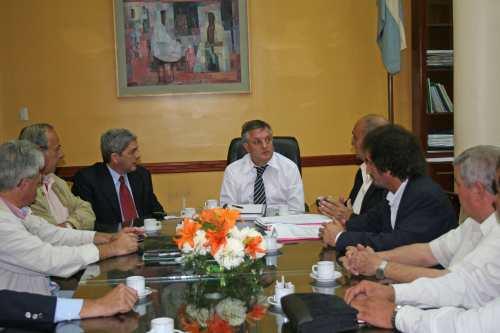 Gassembauer escuchó a UCIT y CACTU  