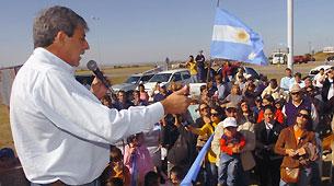 Buzzi durante un acto en San Nicolás  