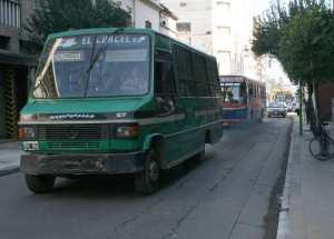 Servicio restringido de colectivos urbanos      