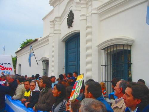 Gran concurrencia en la marcha por la democracia