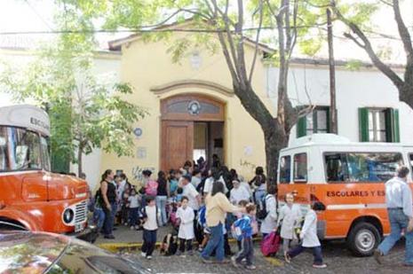 Se quiere incluir el Holocausto en la secundaria