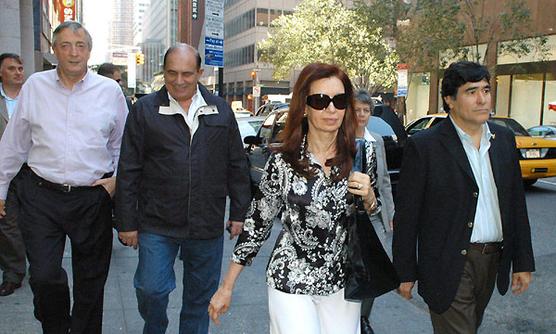 Cristina, Néstor Kirchner, Zanini y Díaz Bancalari 