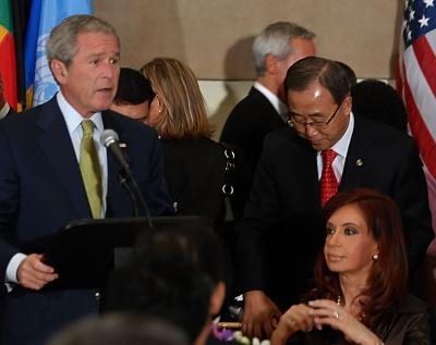 Busch, Cristina y Ban Ki Moon en la cena    