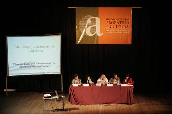 Una de las mesas debates en el II Congreso de Cultura