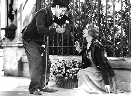 Chaplin y Virginia Cherrill, en "Luces de Ciudad"