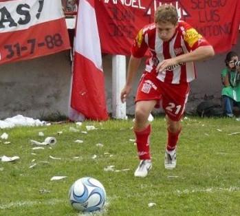 Patricio Pérez, el enganche Santo