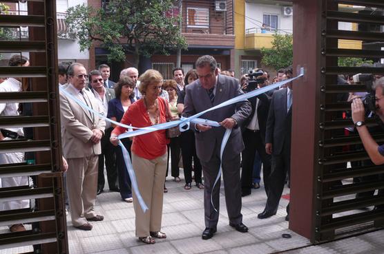 Cortando la cinta