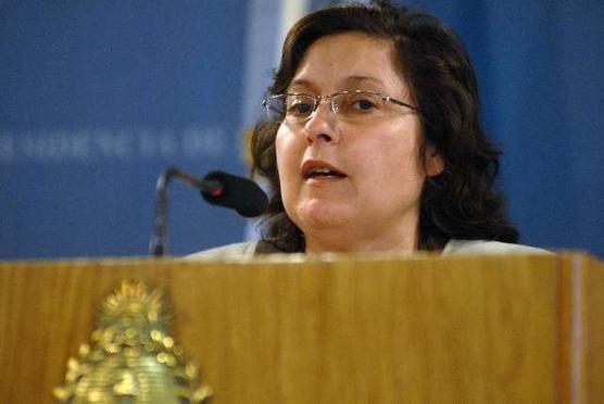 La Ministra Ocaña investigará los agroqímicos utilizados en 