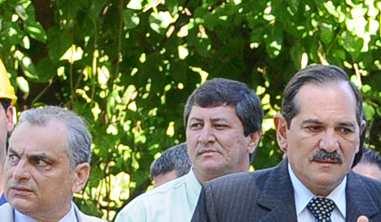 Alperovich junto al Intendente de Tafí Viejo