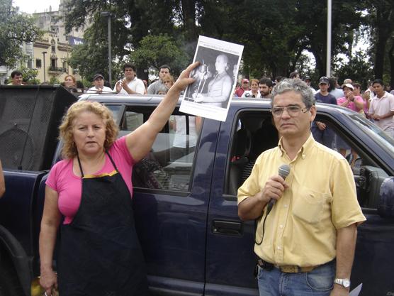 Mostraron la imágen de Evita recriminando al gobernador de no ser peronista