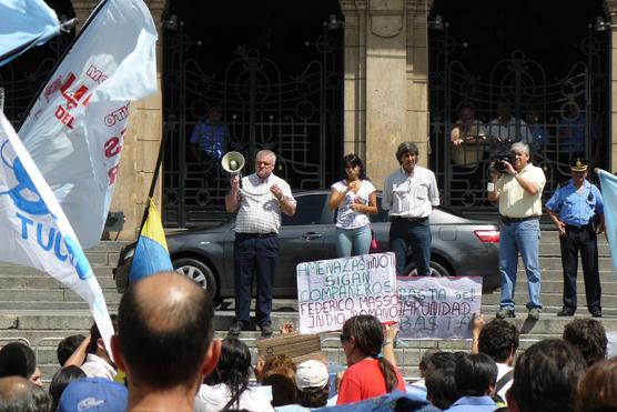 Se exigió la aceleración de las investigaciones, la defensa del Estado de Derecho y el cese de estas prácticas del pasado