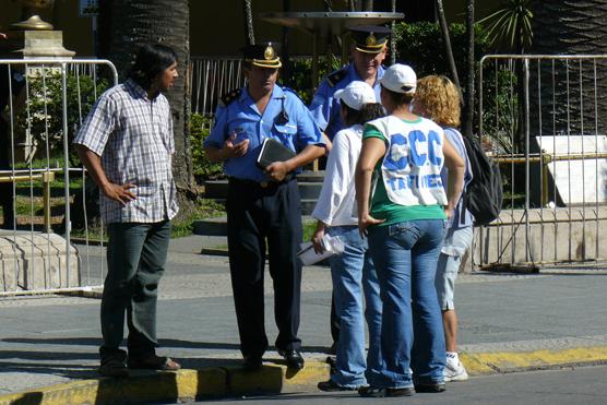 Fueron recibidos por funcionarios en Casa de Gobierno