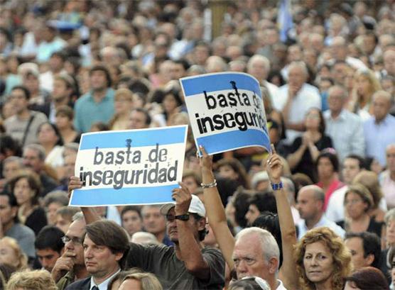 Argentina | Multitudinaria marcha por la seguridad | Fuentes: Elpais.com