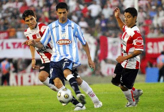 Atlético ganó y está en zona de ascenso directo