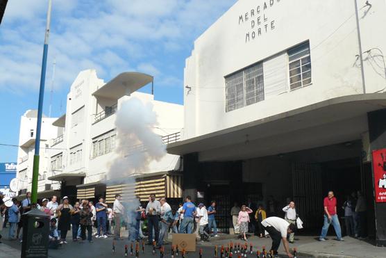 Puesteros volvieron a las protestas