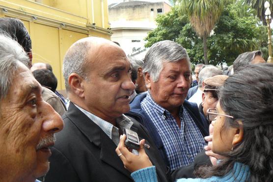 Martes | Los cañeros tucumanos se movilizaron a Casa de Gobierno