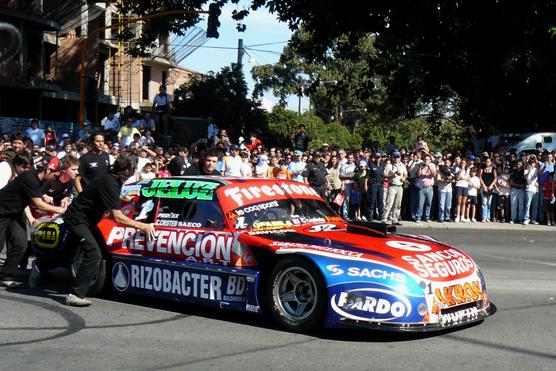 El auto de uno de los pilotos, Guillermo Ortelli