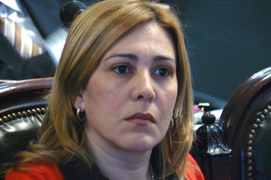 Beatriz Ávila en el recinto de la Legislatura