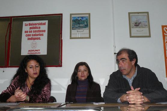 Baigorria y Díaz encabezan la lucha docente