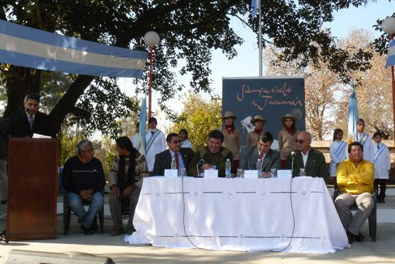 Acto realizado frente a la plaza Atahualpa Yupanqui en Acheral