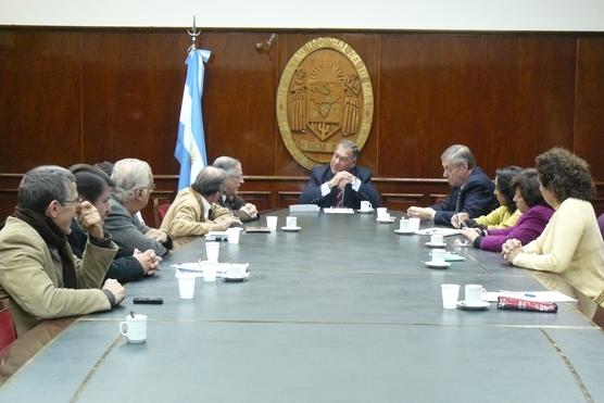 Reunión del rector con los decanos de las distintas facultades