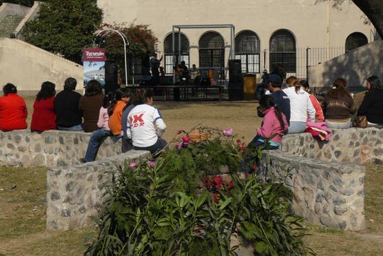 En la casa de la cultura dentro del Parque 9 de Julio se hizo el ritual para honrrar a la Pachamama