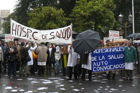 Mañana los profesionales de la salud volverán a las calles