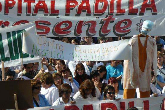 Alrededor de mil personas se manifestaron en Plaza Independencia