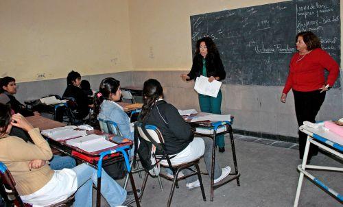 La abogada Lucía Briones dictó el taller