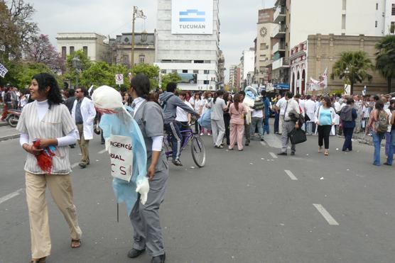 Decidieron hacer asamblea hoy para ver como siguen los acontecimientos