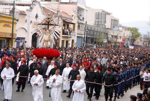 Toda la comunidad de Salta en la Fiesta del Milagro