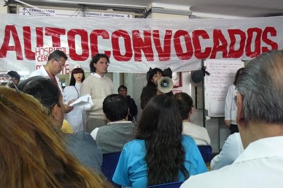 Masiva asamblea en el Avellaneda