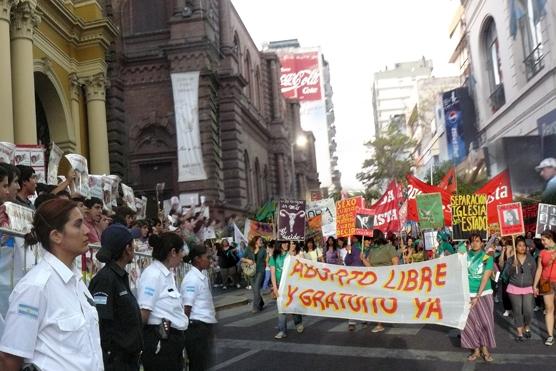 Unas a favor, otros en contra