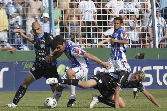 Triste empate en el Monumental