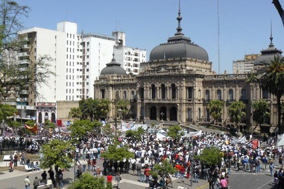 Marcharon los días Miércoles y llegaron a juntar a mas de 10 mil personas