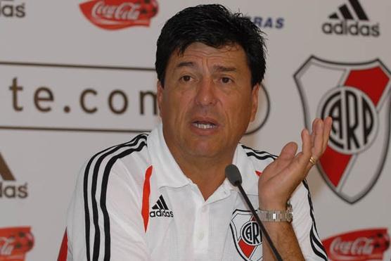 Passarella, presidente de River