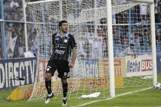 Gigliotti festeja el gol de la victoria