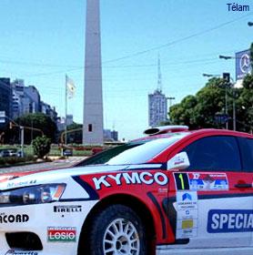 Miles de turistas para ver partida de Rally Dakar  